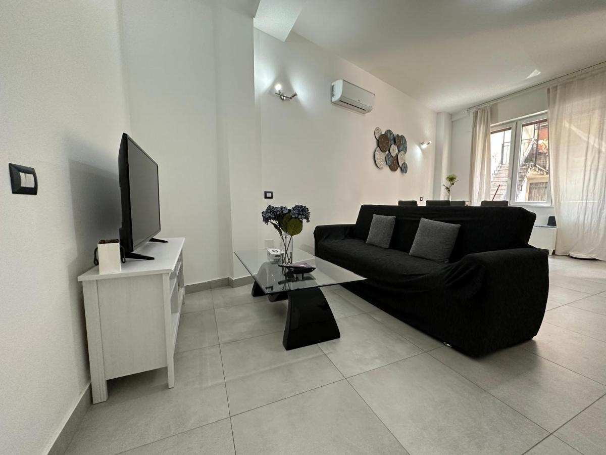 Dolce Gorla Apartment Milan Luaran gambar