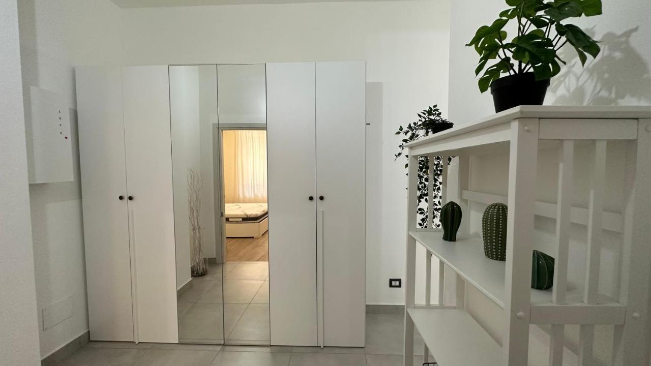 Dolce Gorla Apartment Milan Luaran gambar